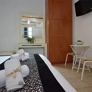rezervați aici